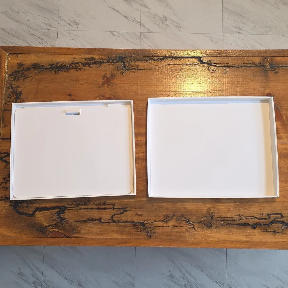 iPad Magic Keyboard EMPTY BOX (No Keyboard)